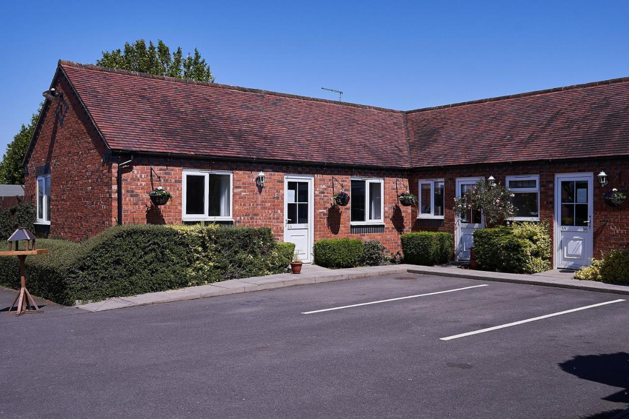 The Tap House Motel Ashby-de-la-Zouch Exterior photo