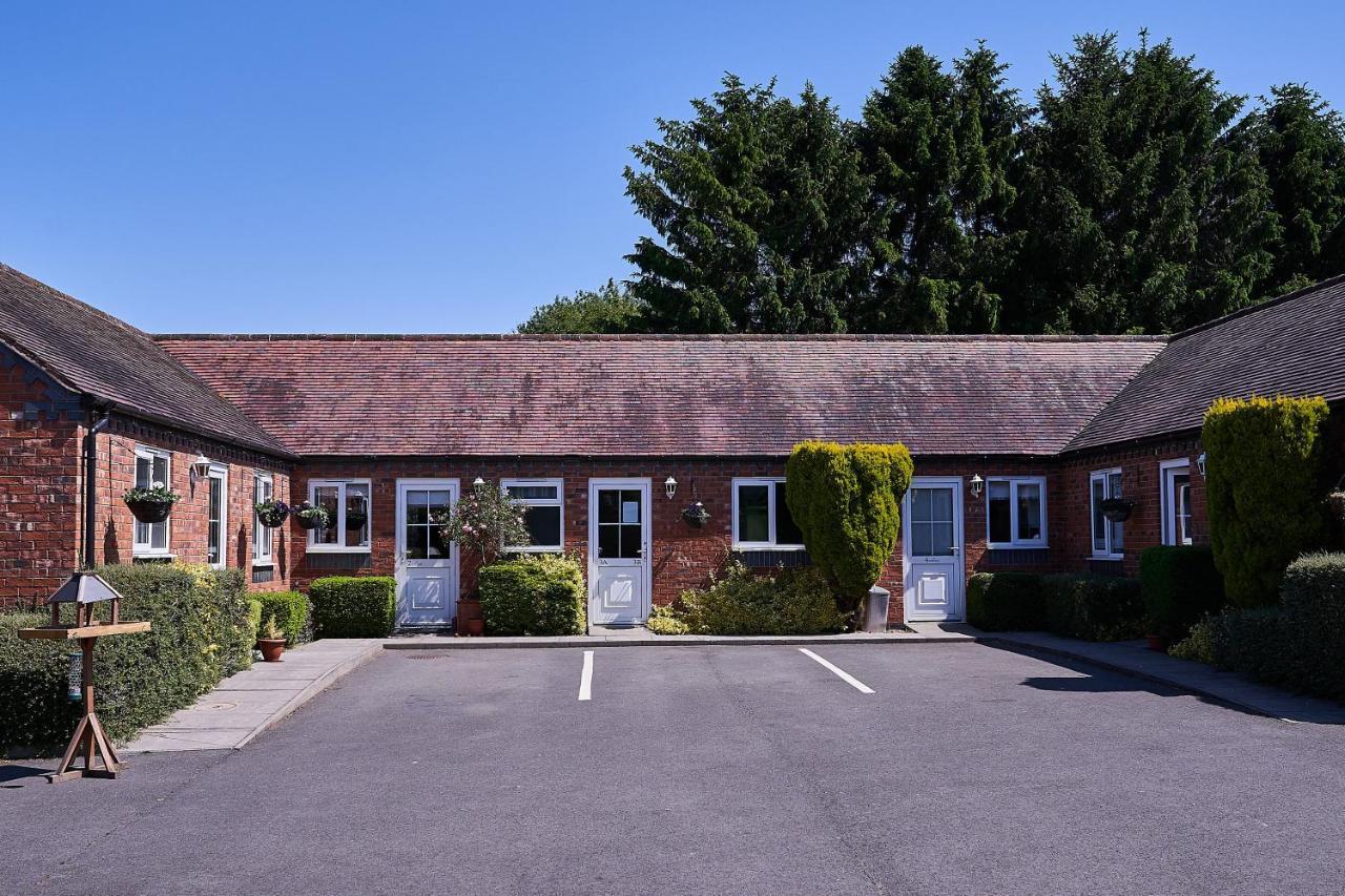 The Tap House Motel Ashby-de-la-Zouch Exterior photo