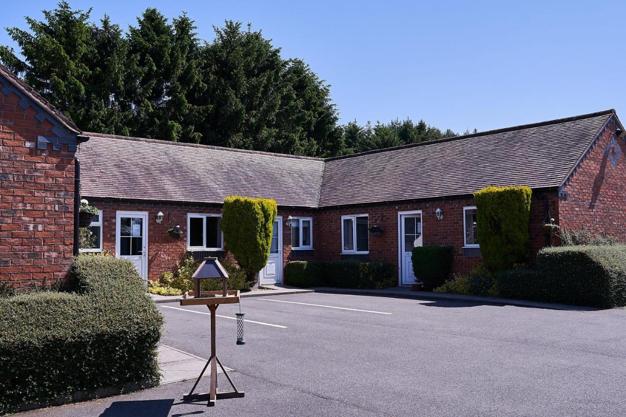 The Tap House Motel Ashby-de-la-Zouch Exterior photo